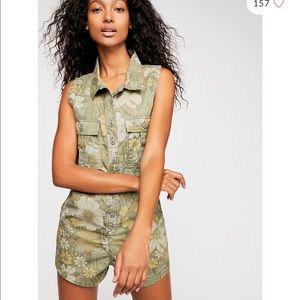 Free people spell gypsy Eden camo romper Sz S